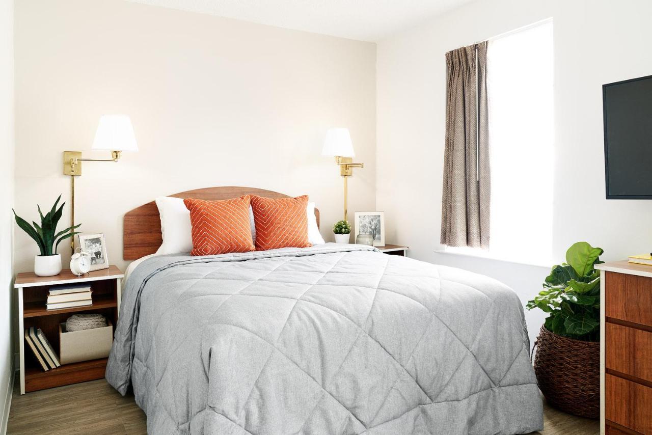 Intown Suites Extended Stay Richmond Va - เชสเตอร์ ภายนอก รูปภาพ